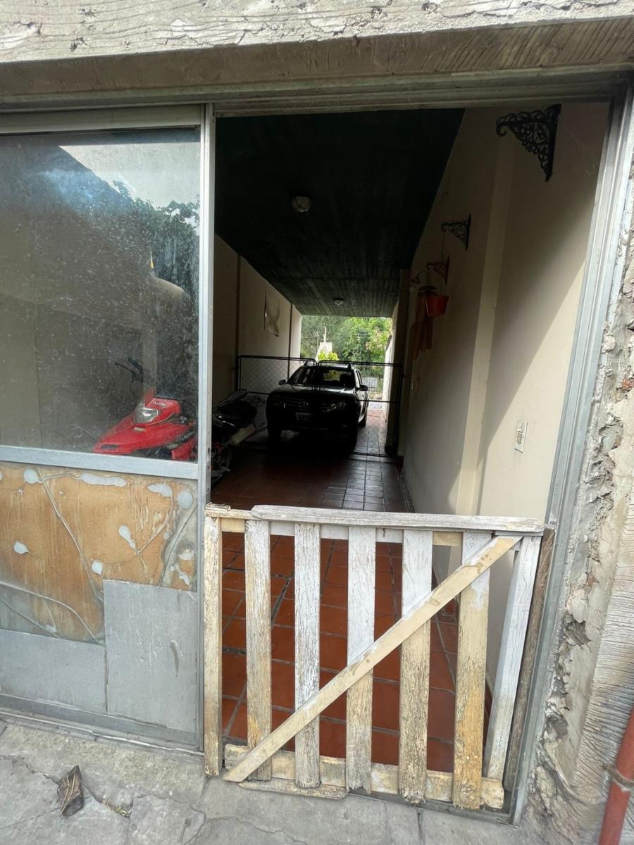 Casa de tres ambientes a la venta en José C Paz — foto 2