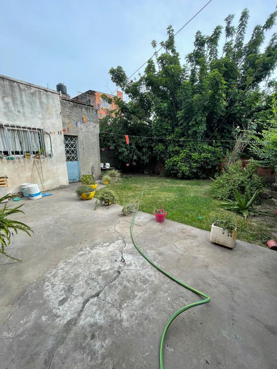 Casa de tres ambientes a la venta en José C Paz — foto 12
