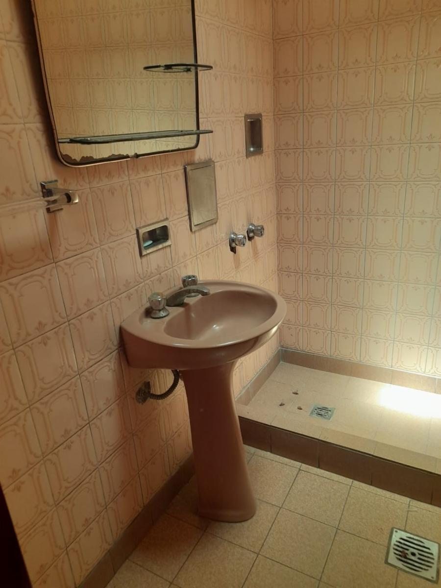 Casa de cuatro ambientes a la venta en José C Paz — foto 7