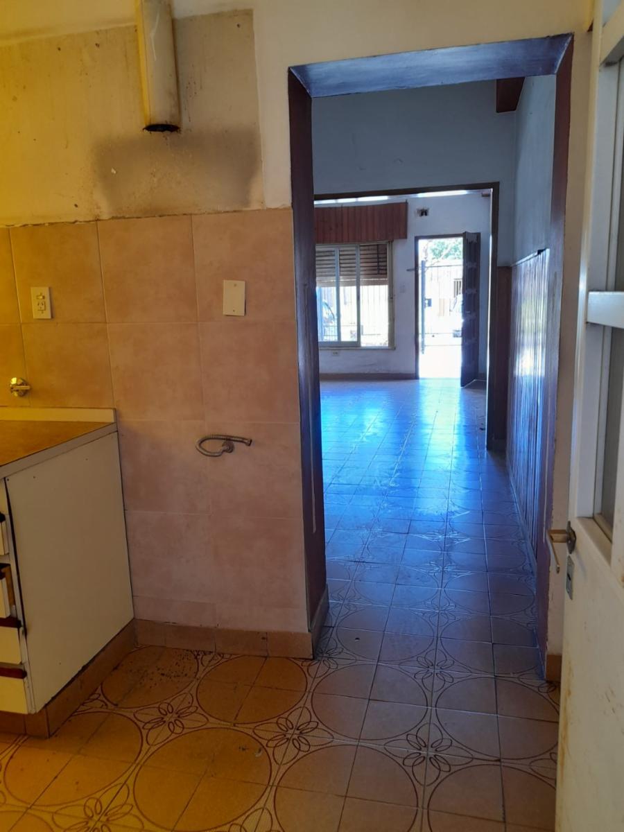Casa de cuatro ambientes a la venta en José C Paz — foto 12