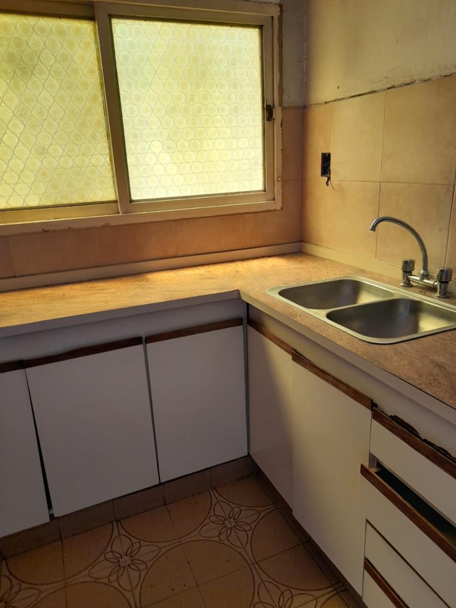 Casa de cuatro ambientes a la venta en José C Paz — foto 13