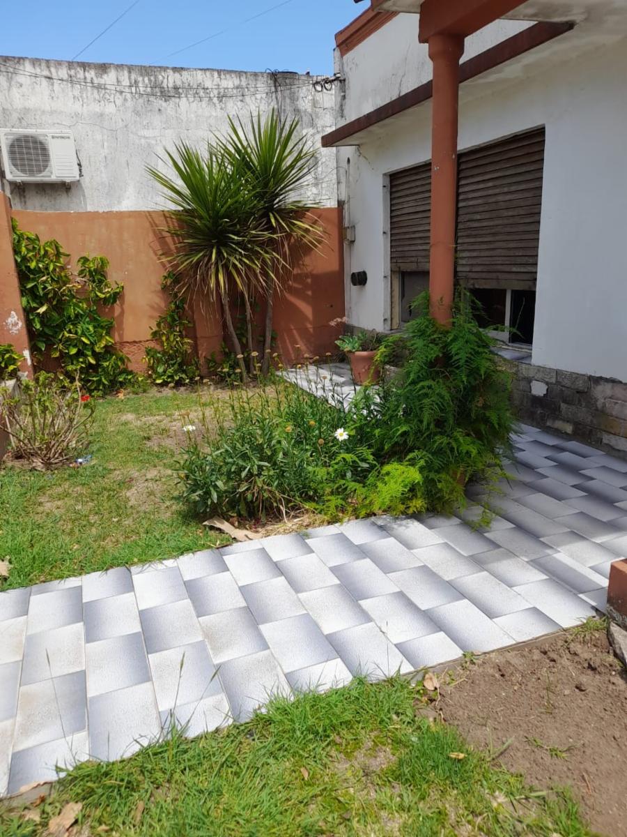 Casa de cuatro ambientes a la venta en José C Paz — foto 14