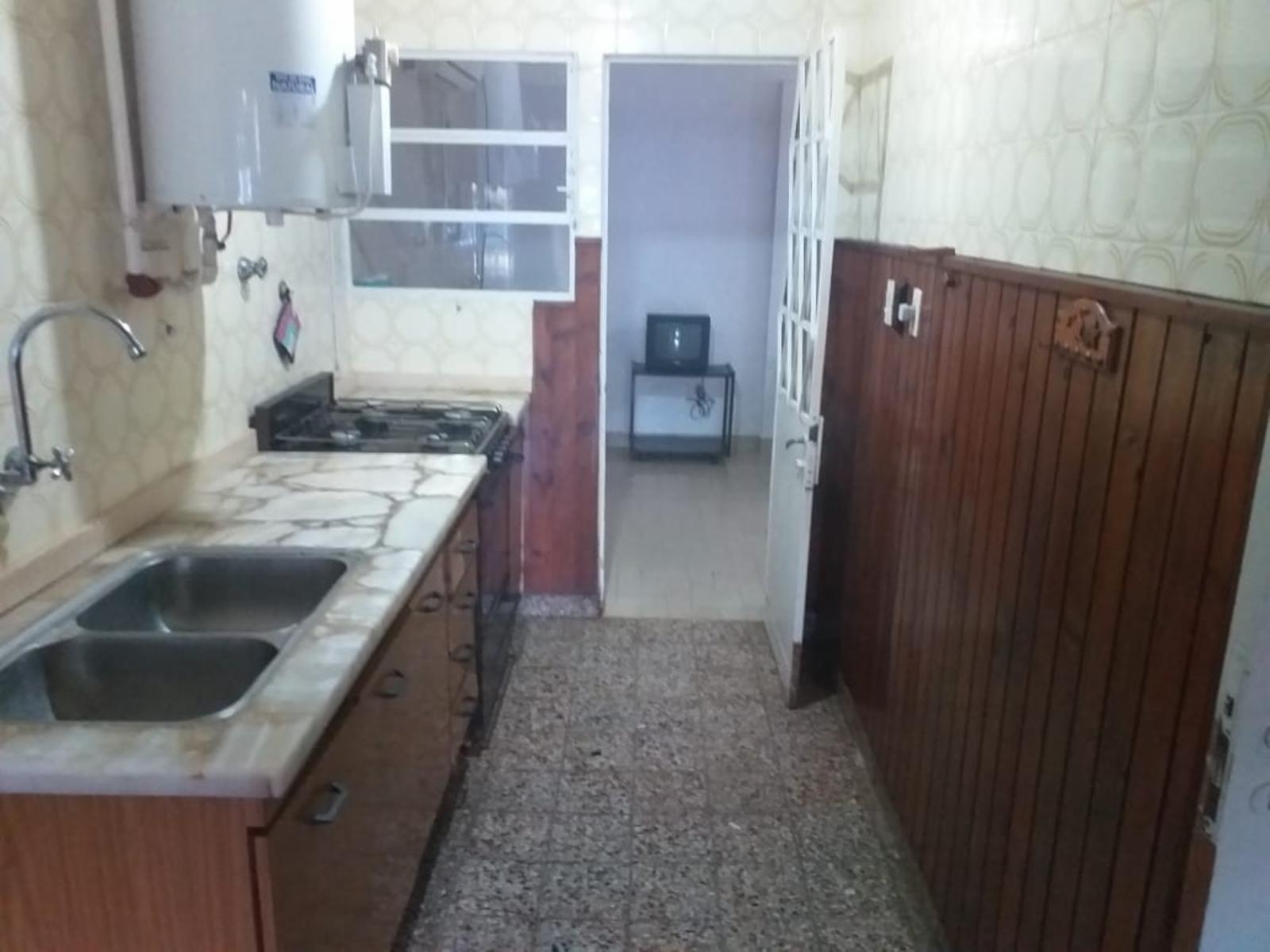 Casa de tres ambientes a la venta en Bella Vista — foto 3