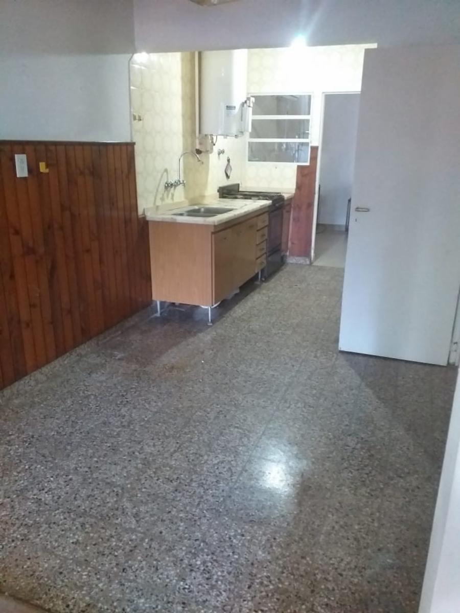 Casa de tres ambientes a la venta en Bella Vista — foto 5