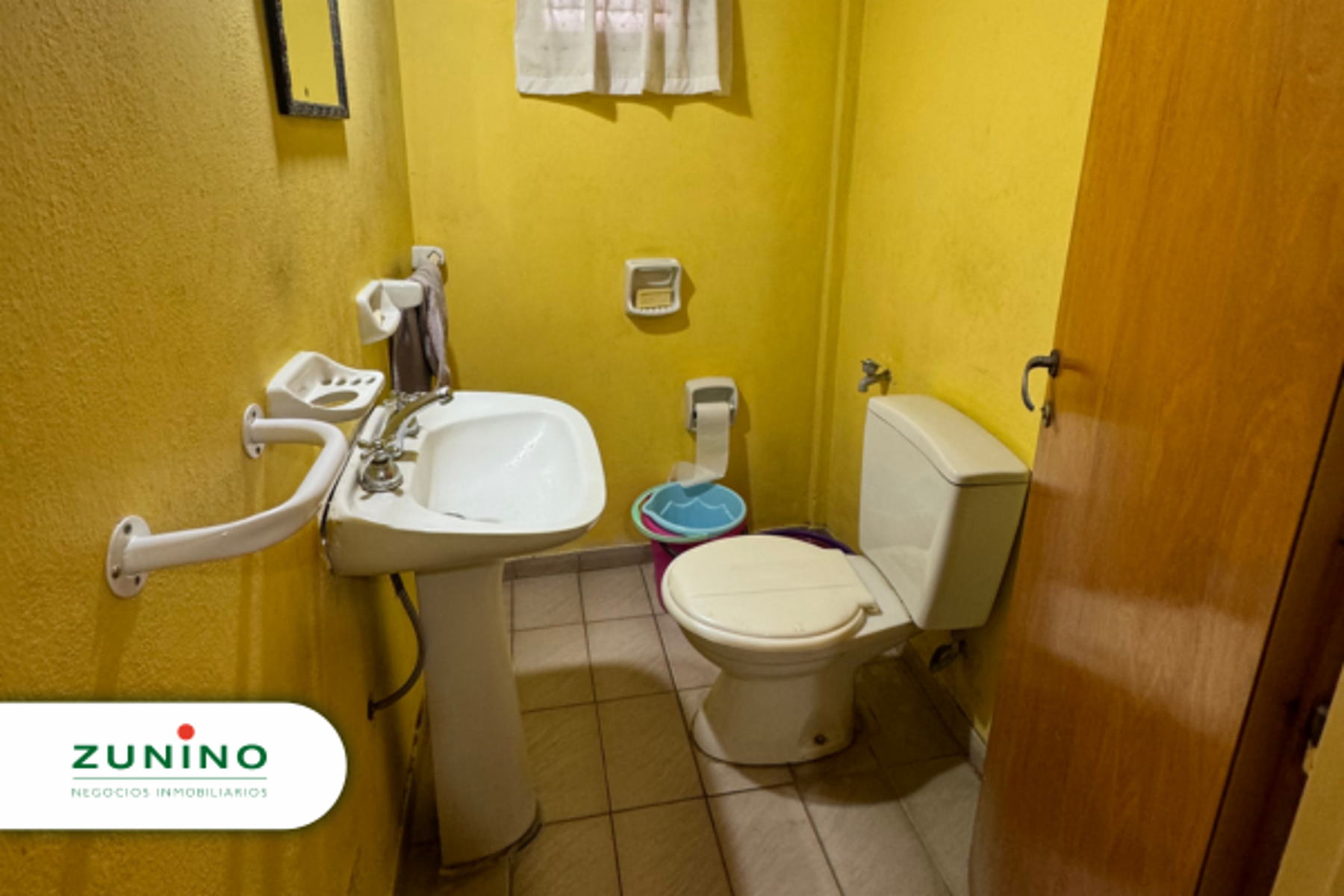 Casa de tres ambientes a la venta en San Miguel — foto 2