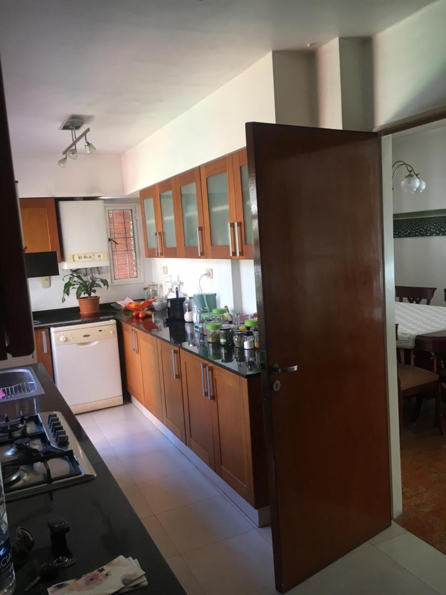 Casa de cinco ambientes a la venta en Bella Vista — foto 2