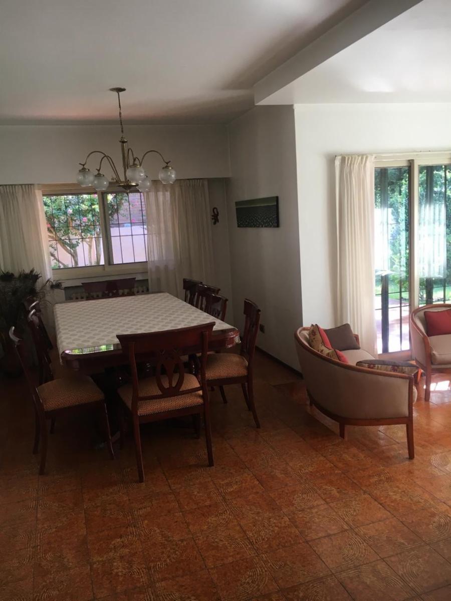 Casa de cinco ambientes a la venta en Bella Vista — foto 3