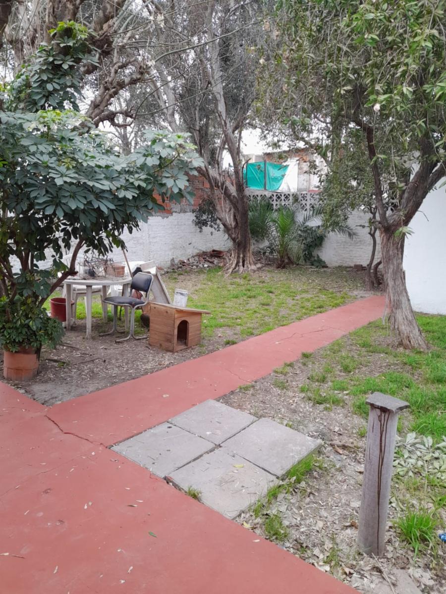 Casa de cinco ambientes a la venta en José C Paz — foto 4