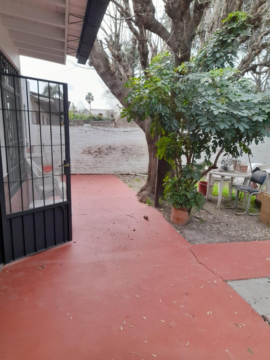 Casa de cinco ambientes a la venta en José C Paz — foto 5