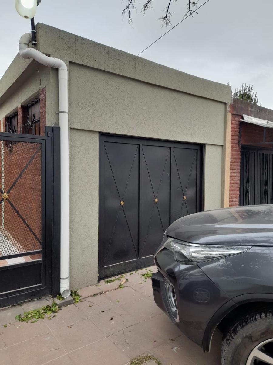 Casa de cinco ambientes a la venta en José C Paz — foto 6