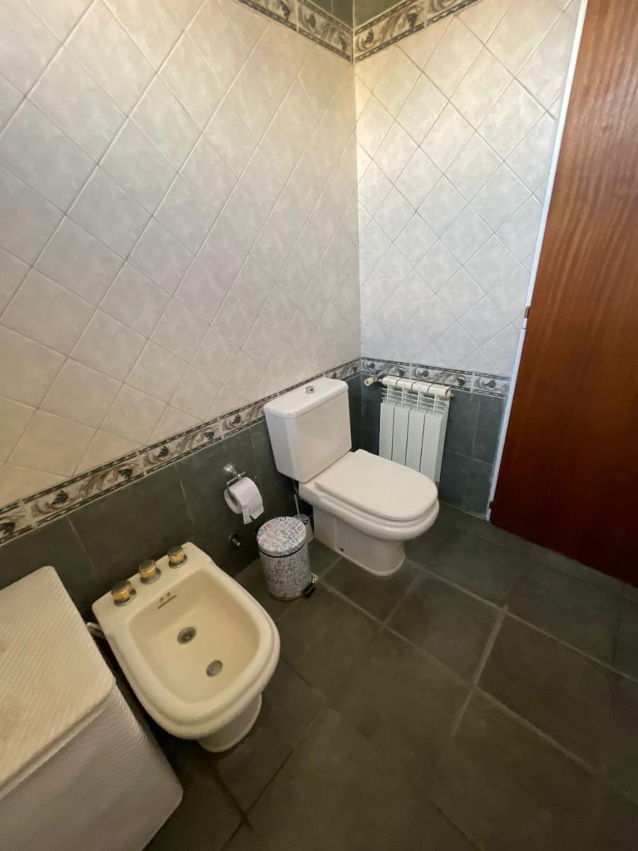 Casa de cuatro ambientes a la venta — foto 7