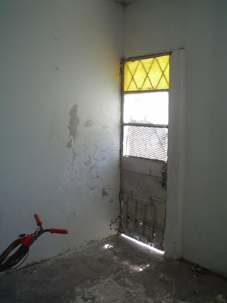 Casa de cuatro ambientes a la venta en José C Paz — foto 2