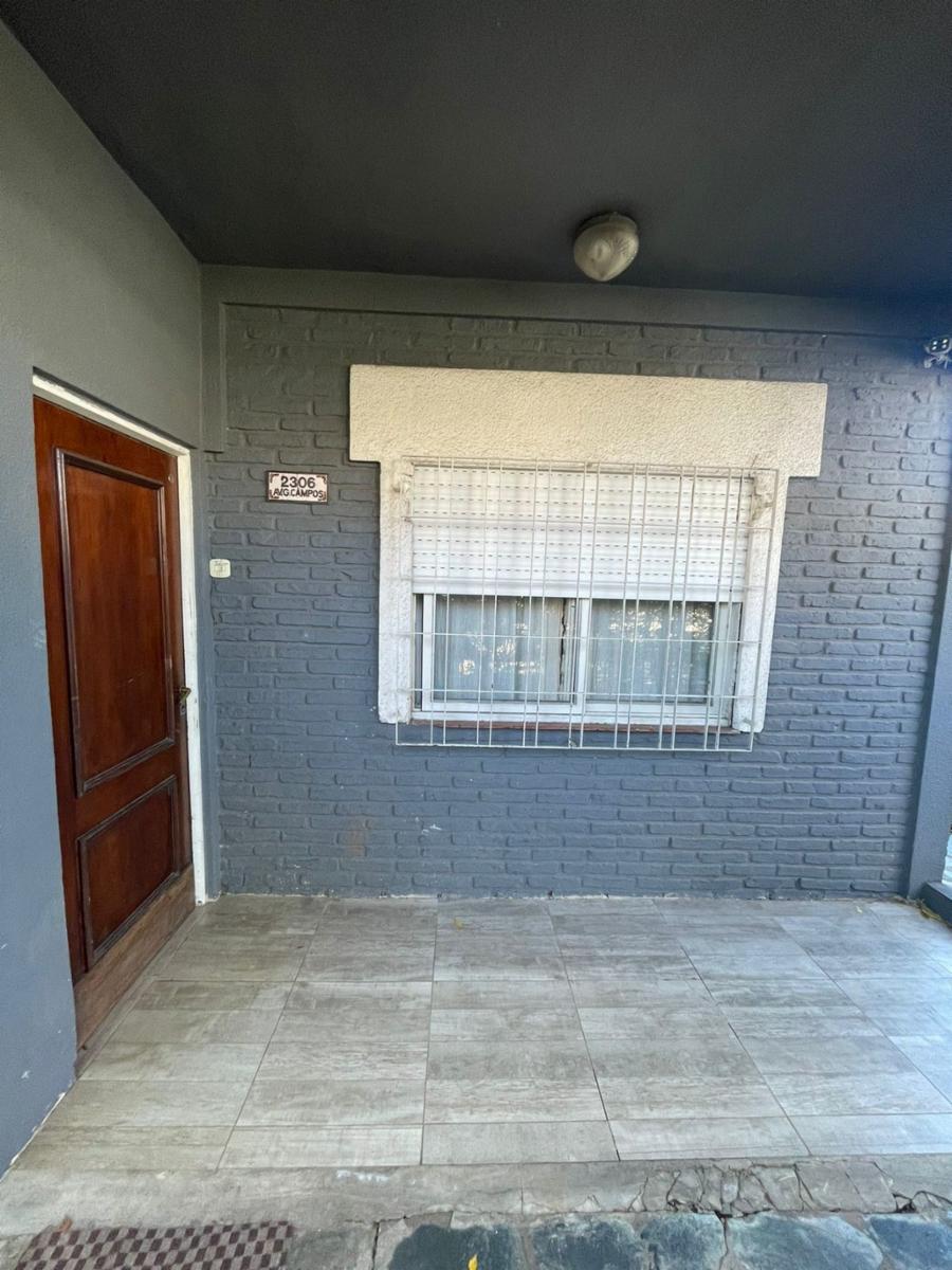 Casa de tres ambientes a la venta en San Miguel, APTO CREDITO — foto 2