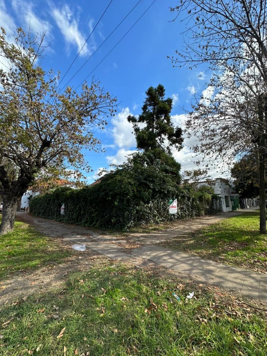 Casa a reciclar en esquina a la venta — foto 3