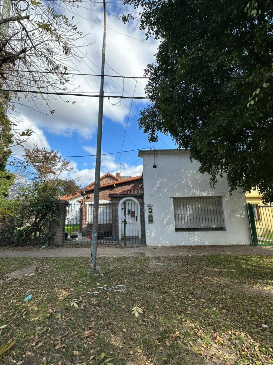 Casa a reciclar en esquina a la venta — foto 7