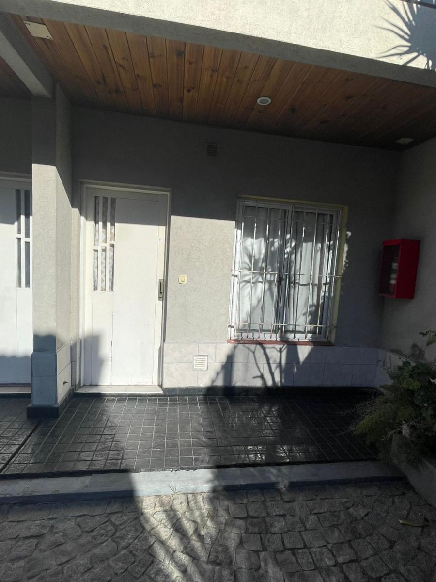Dúplex tres ambientes a la venta en San Miguel — foto 8