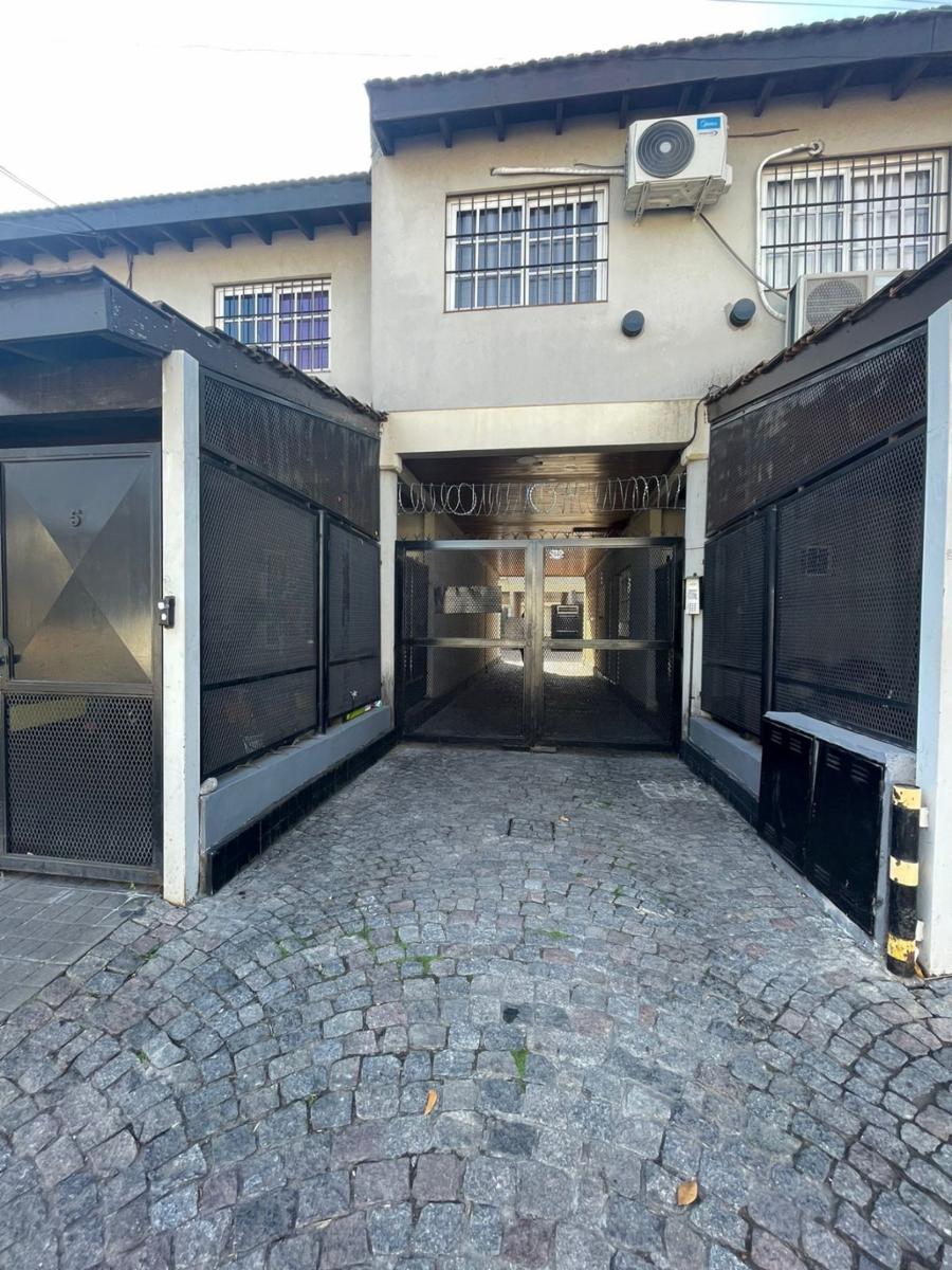 Dúplex tres ambientes a la venta en San Miguel — foto 10