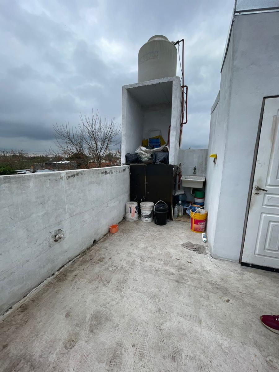 Casa de tres ambientes a la venta en José C Paz, APTO CREDITO — foto 7
