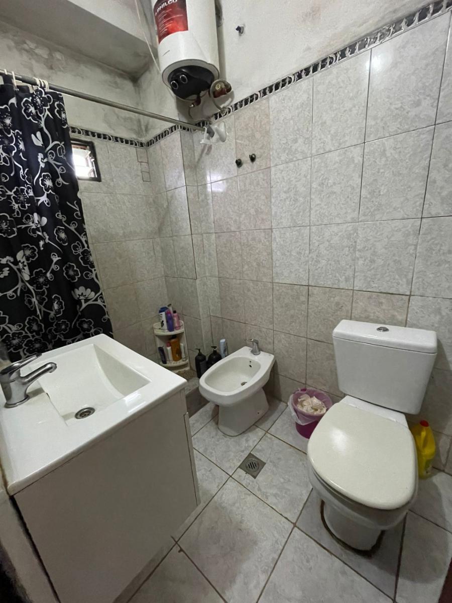 Casa de tres ambientes a la venta en José C Paz, APTO CREDITO — foto 10