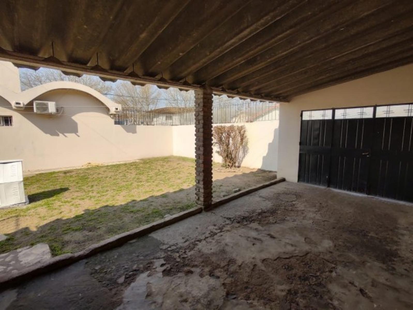 Casa de tres ambientes en Bella Vista — foto 2