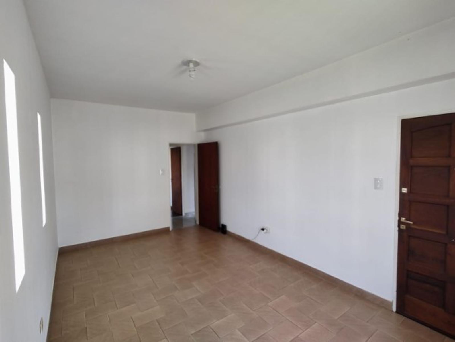 Casa de tres ambientes en Bella Vista — foto 14