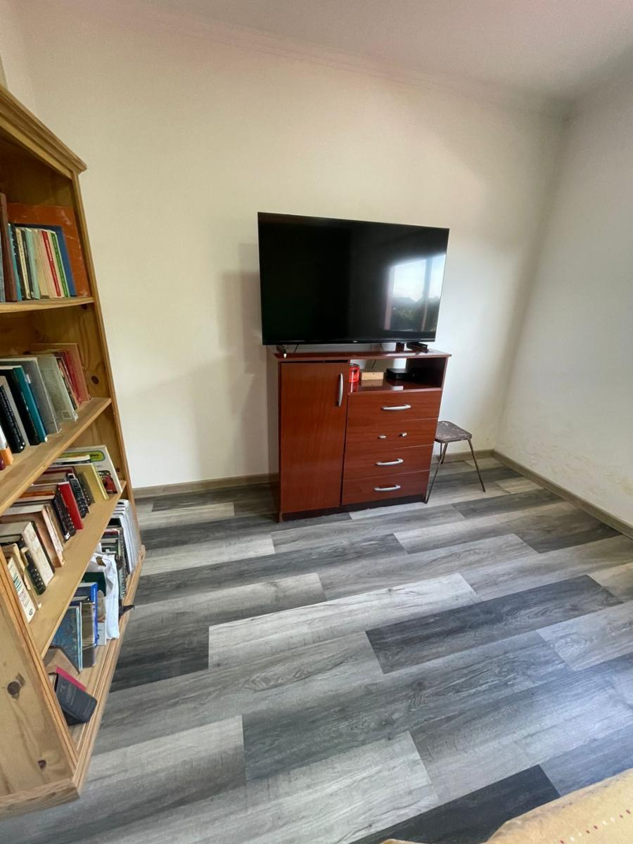 Casa tres ambientes a la venta en José C Paz — foto 11