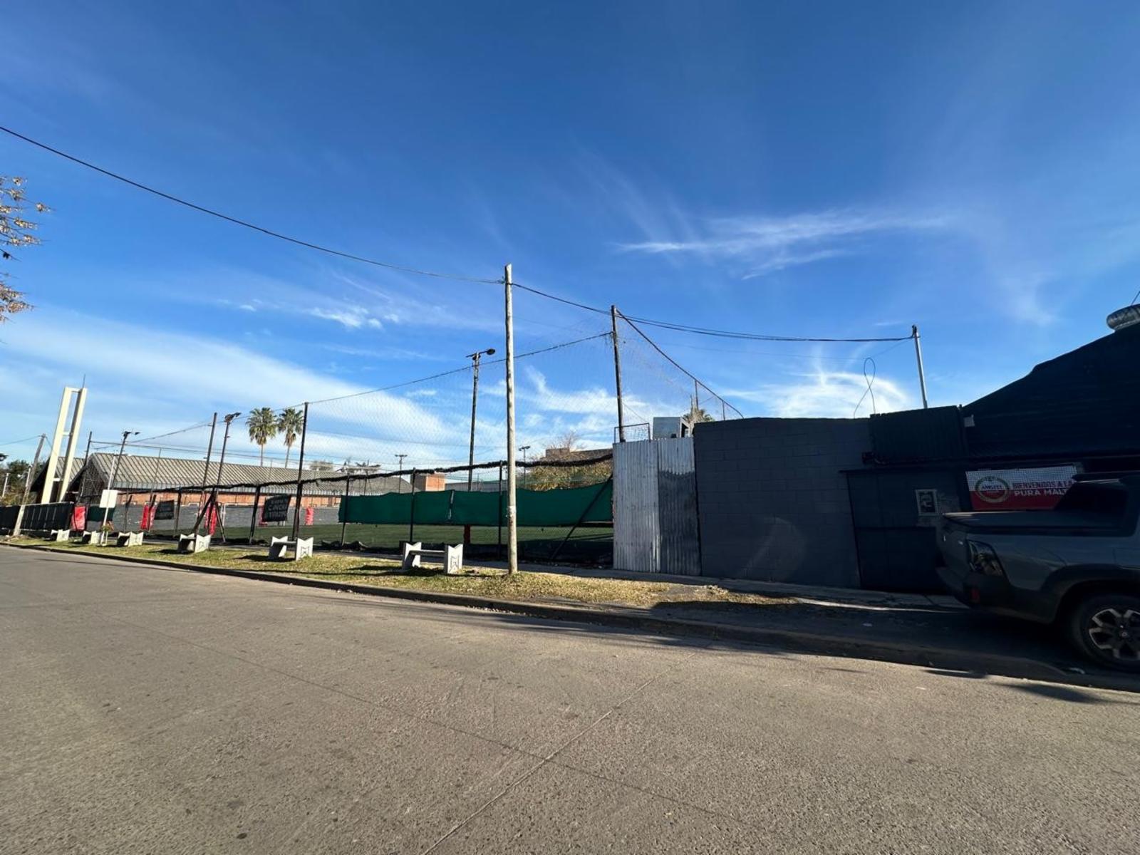 Importante propiedad a la venta en Malvinas Argentinas — foto 13