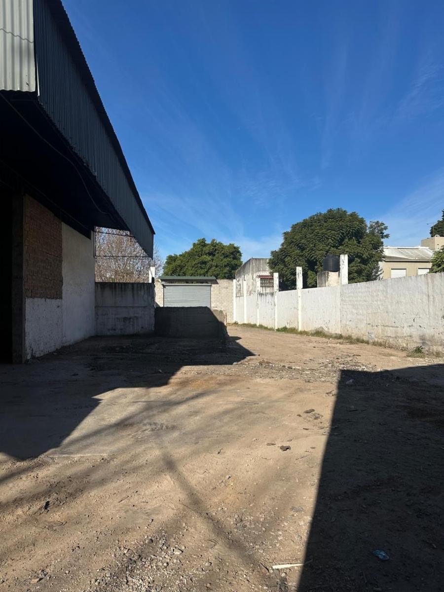 Importante terreno en alquiler - 15