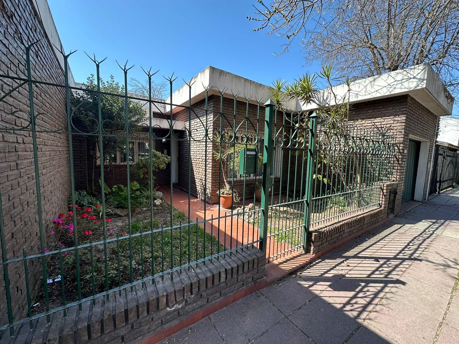 Casa de cuatro ambientes a la venta en San Miguel, APTO CREDITO — foto 3