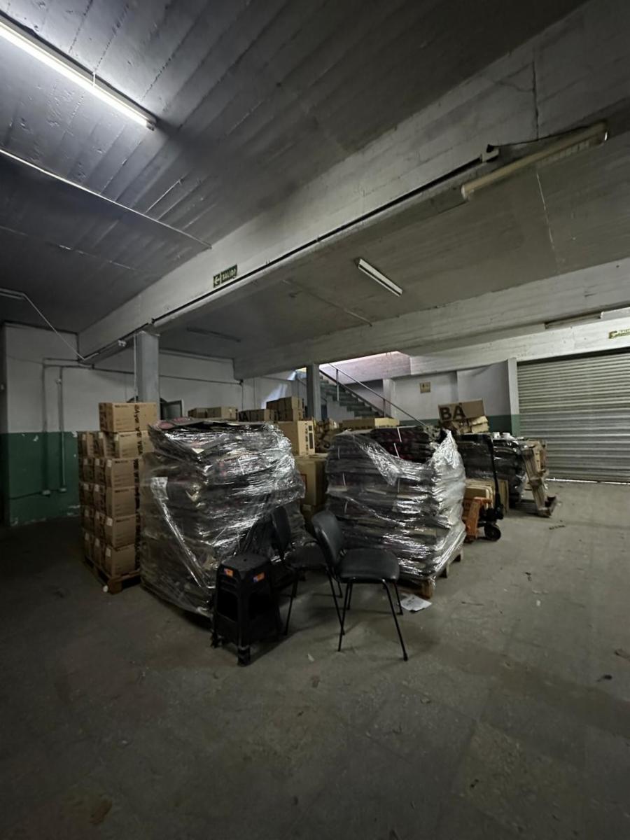 Importante galpón a la venta en San Miguel — foto 12