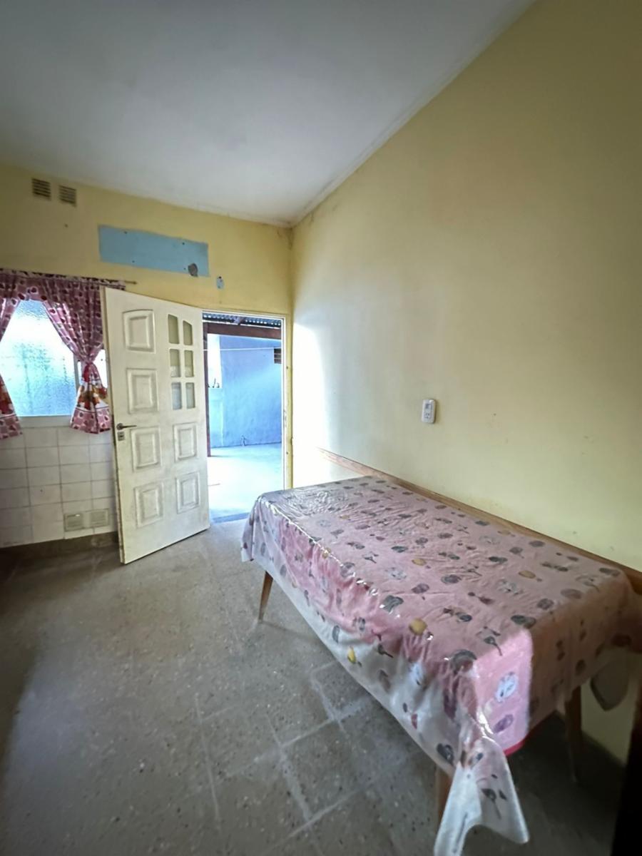 Casa de cuatro ambientes a la venta en José C Paz, APTO CREDITO — foto 2
