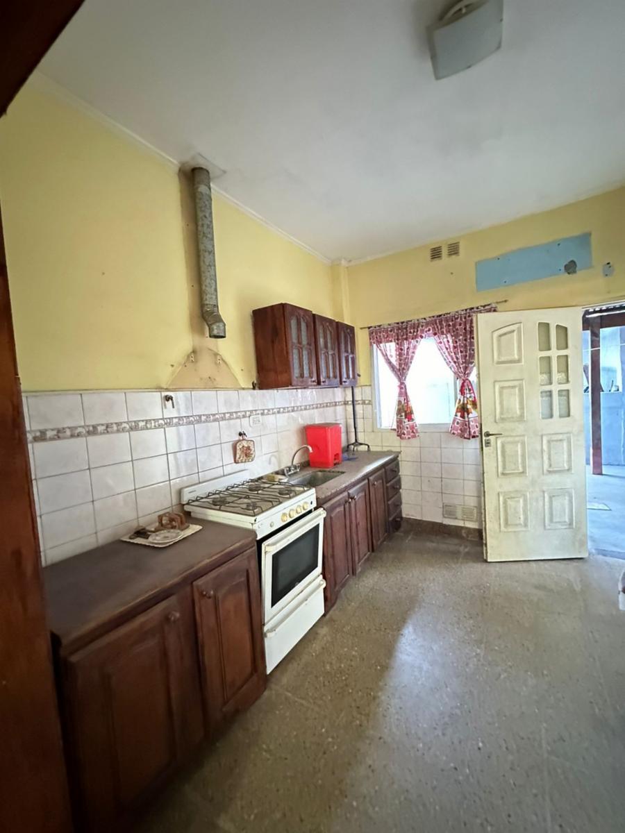 Casa de cuatro ambientes a la venta en José C Paz, APTO CREDITO — foto 3