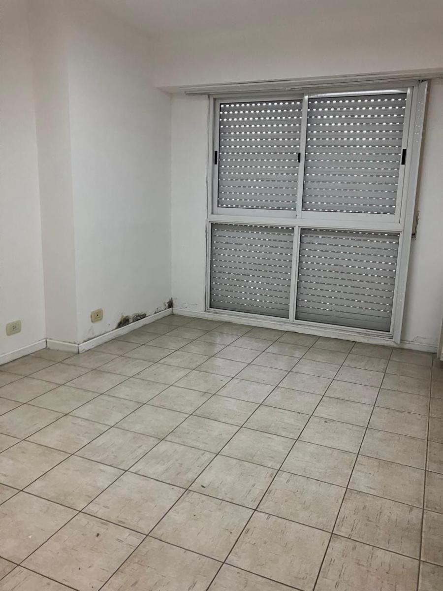 Importante oficina en alquiler - 6