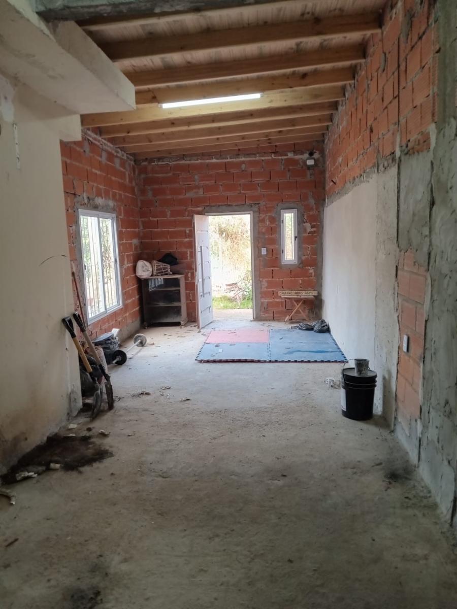 Casa de tres ambientes a la venta en Jose C Paz — foto 2