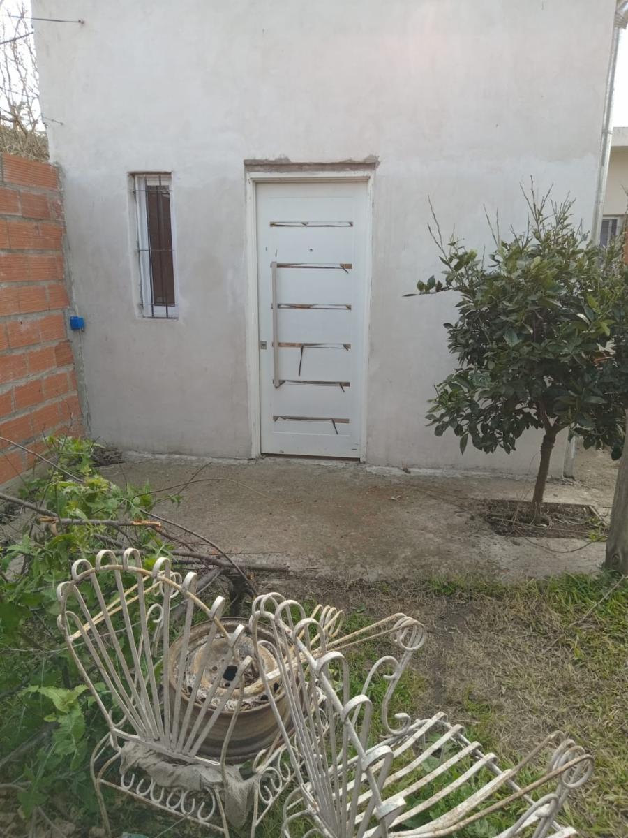 Casa de tres ambientes a la venta en Jose C Paz — foto 4