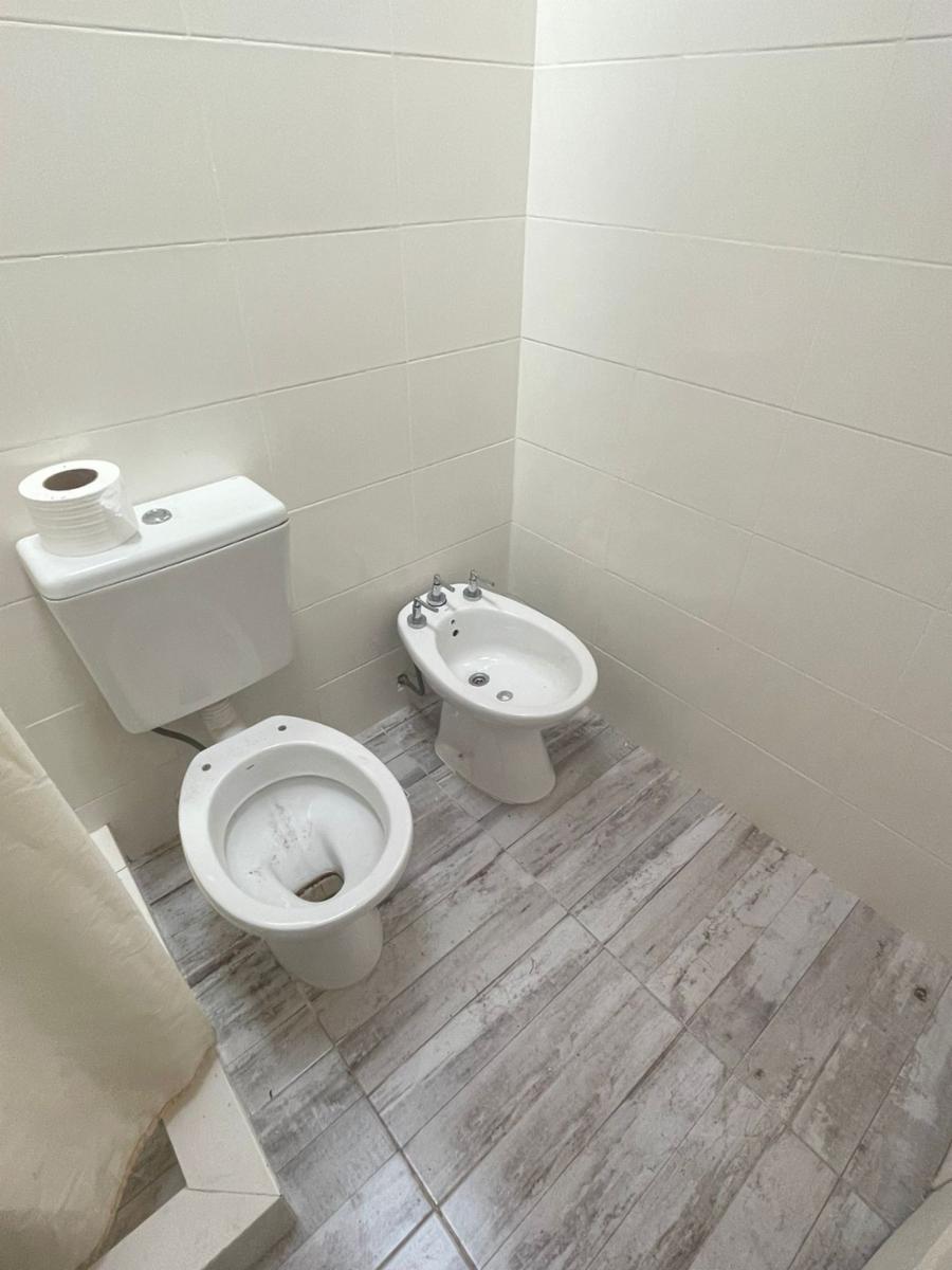 Casa y departamento a la venta en José C Paz — foto 4
