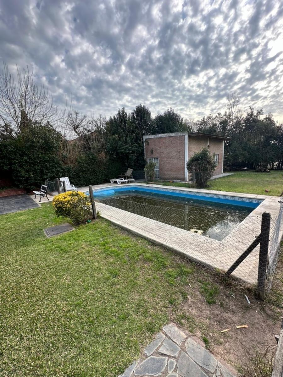 Casa de cinco ambientes a la venta en Muñiz — foto 2