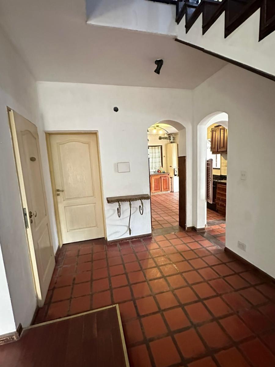 Casa de cinco ambientes a la venta en Muñiz — foto 4