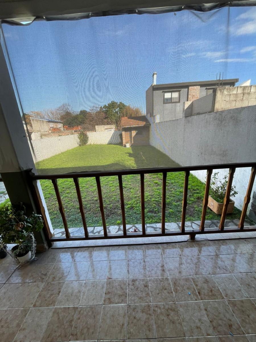 Casa de cuatro ambientes a la venta en José C Paz, APTO CREDITO — foto 3