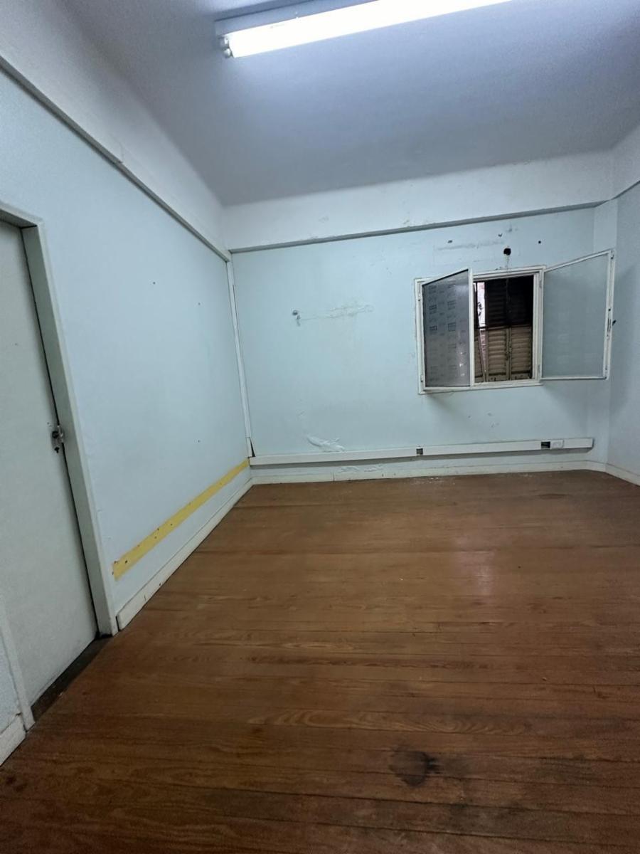 Importantes oficinas en alquiler, ubicadas en un 1º piso - 8
