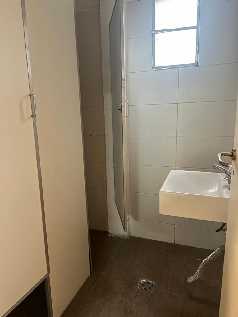 Importantes oficinas en alquiler, ubicadas en un 1º piso - 11