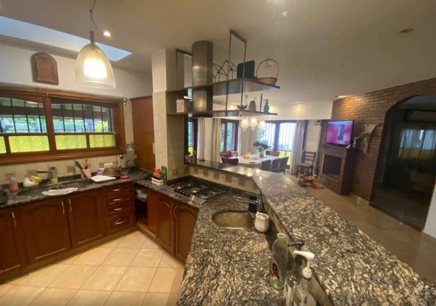 Casa de cinco ambientes a la venta en José C Paz, APTO CREDITO — foto 11