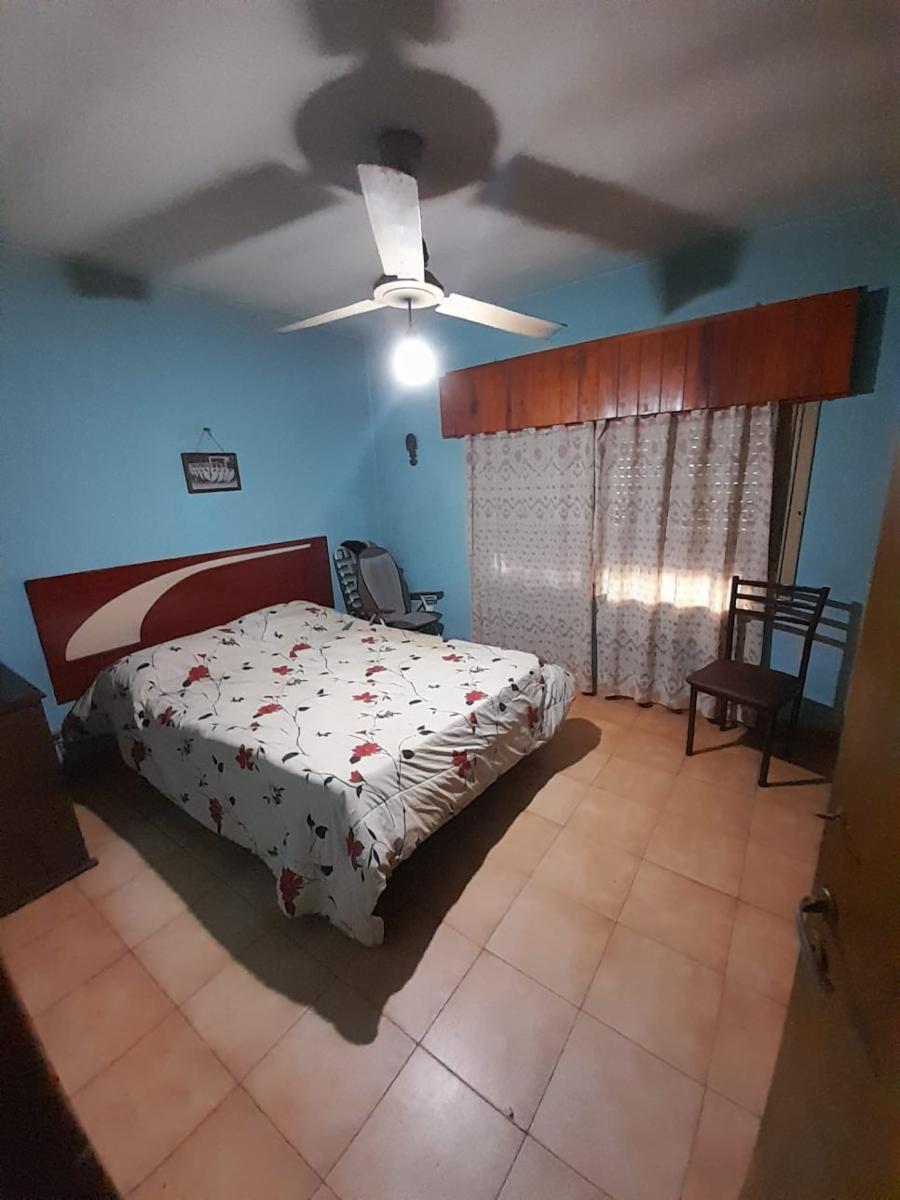 Casa de tres ambientes a la venta en José C Paz — foto 4