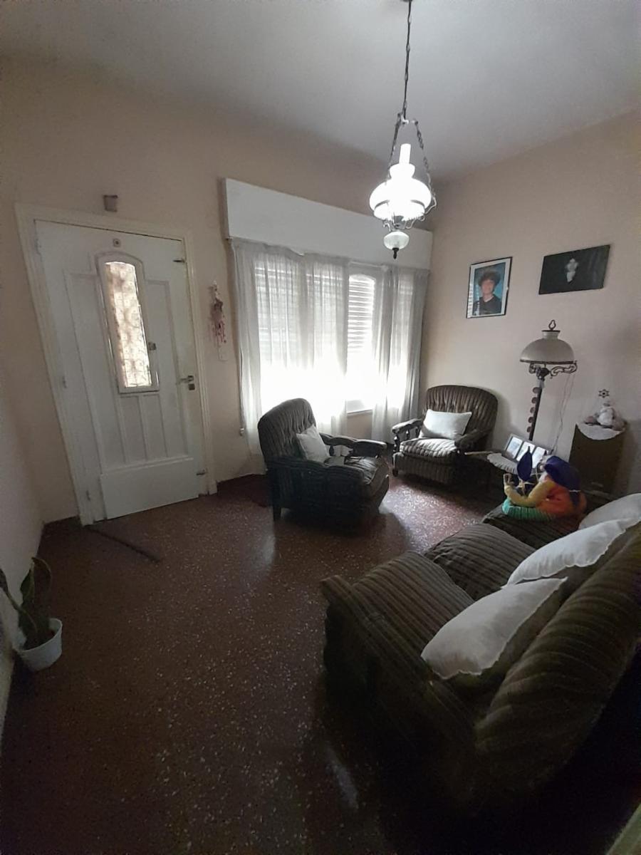 Casa de tres ambientes a la venta en José C Paz, APTO CREDITO — foto 4