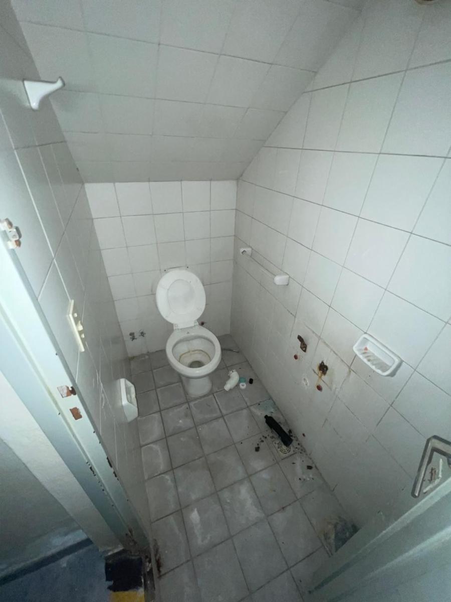 Casa de tres ambientes en alquiler, APTO COMERCIAL - 3