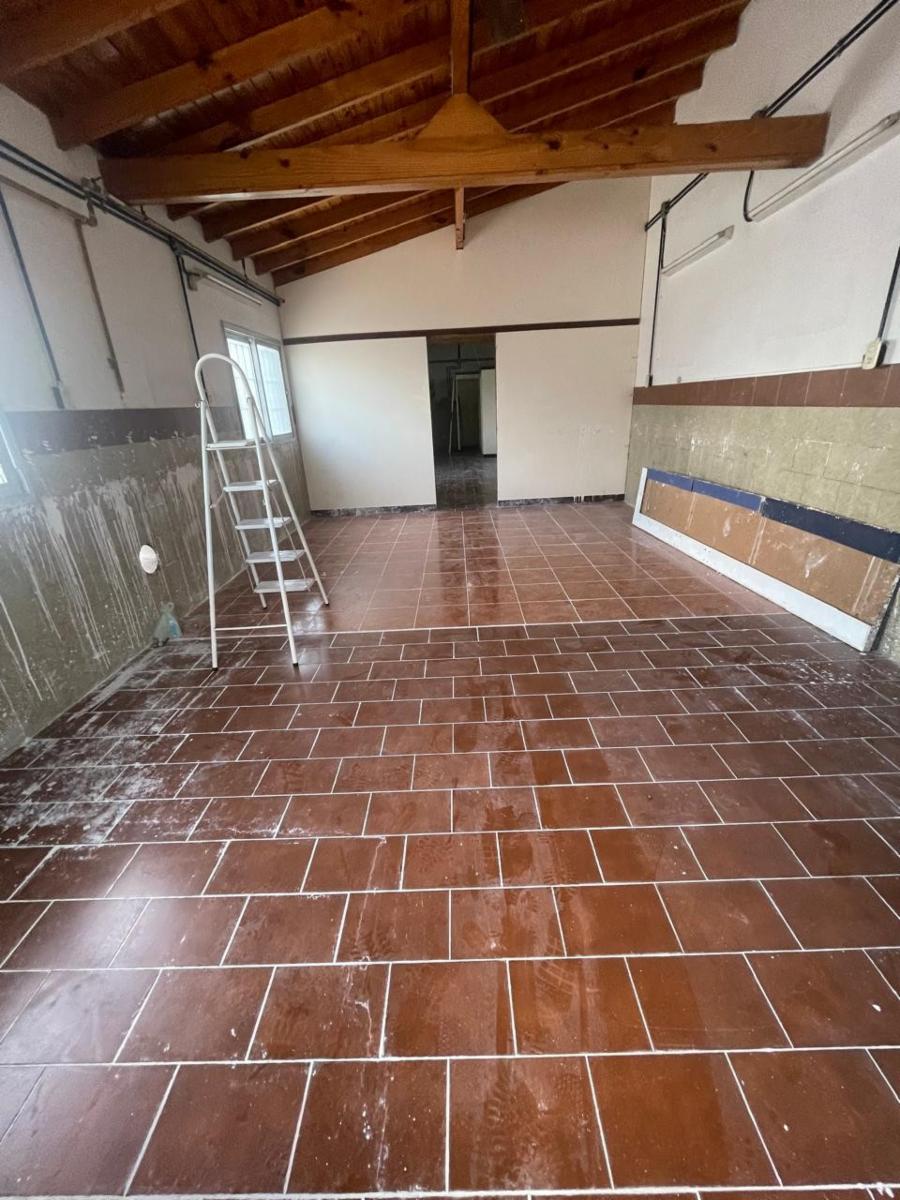Casa de tres ambientes en alquiler, APTO COMERCIAL - 7