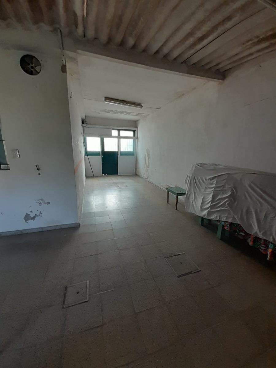 Casa de tres ambientes a la venta en José C Paz. APTO CREDITO — foto 9