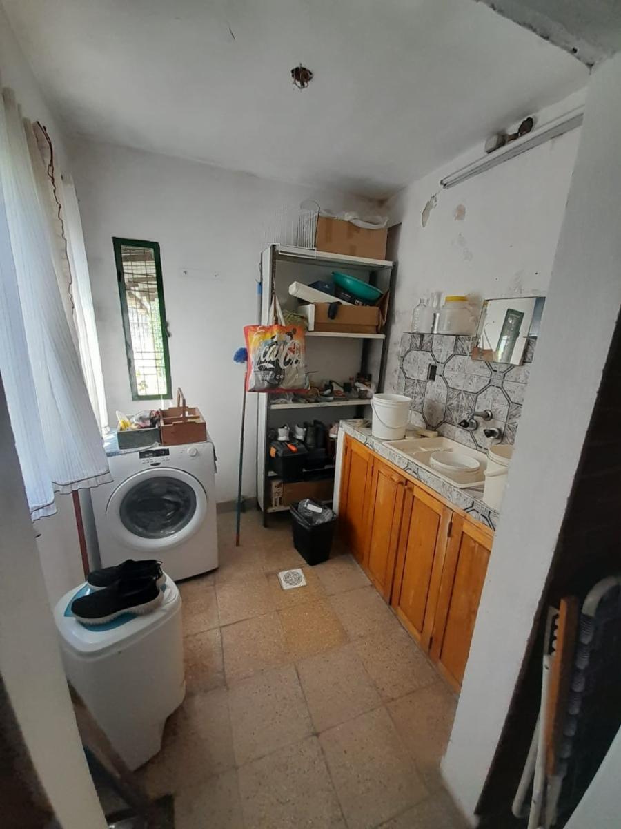 Casa de tres ambientes a la venta en José C Paz. APTO CREDITO — foto 12