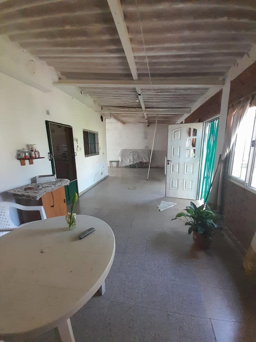 Casa de tres ambientes a la venta en José C Paz. APTO CREDITO — foto 13