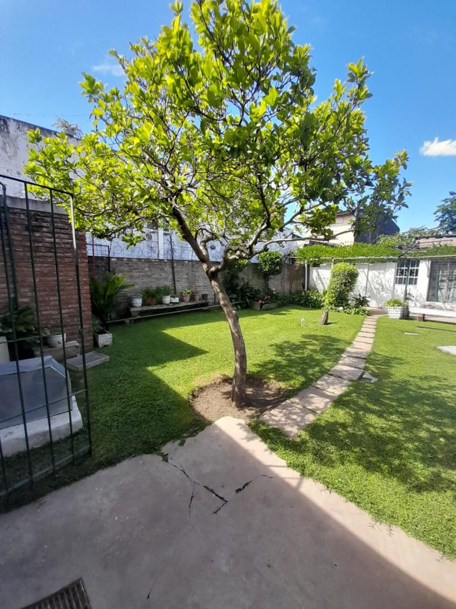 Casa de tres ambientes a la venta en José C Paz. APTO CREDITO — foto 14